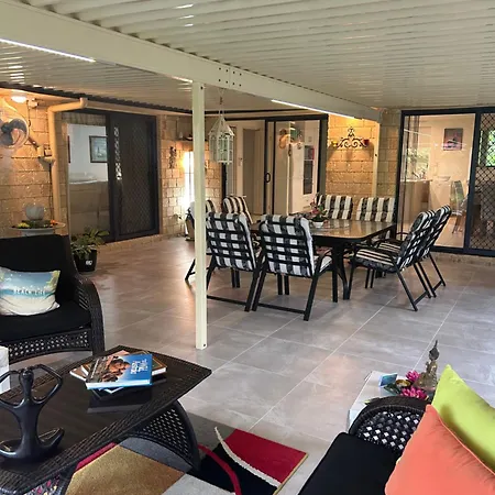 Synergy Beachside Nudist Retreat Hervey Bay Exterior photo