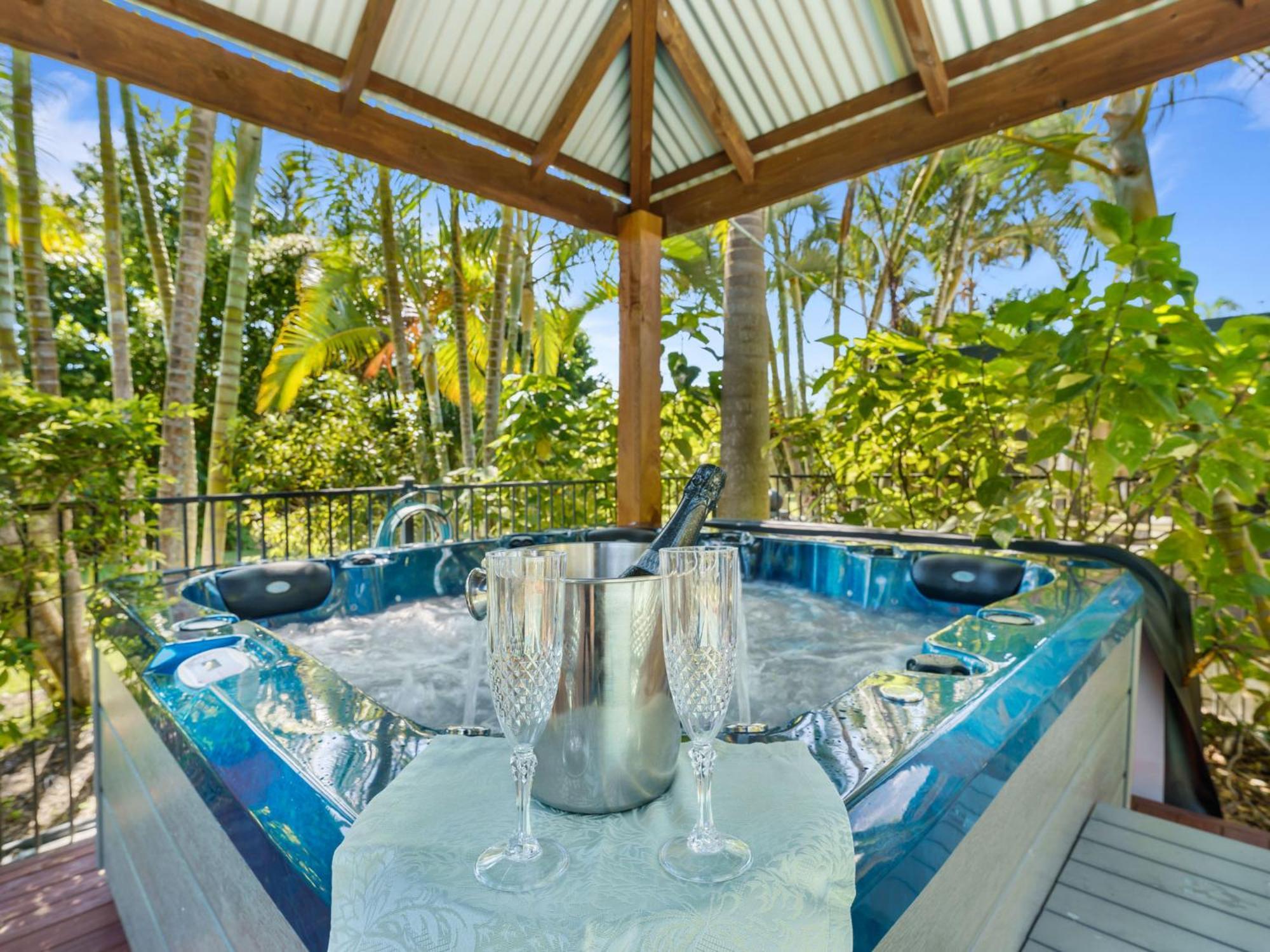 Homestay Synergy Beachside Nudist Retreat